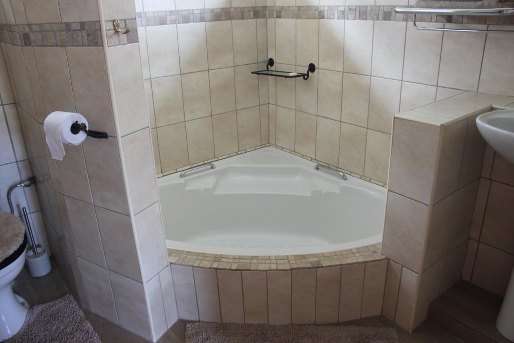 Cottage Suikerbekkie Даллструм Номер фото