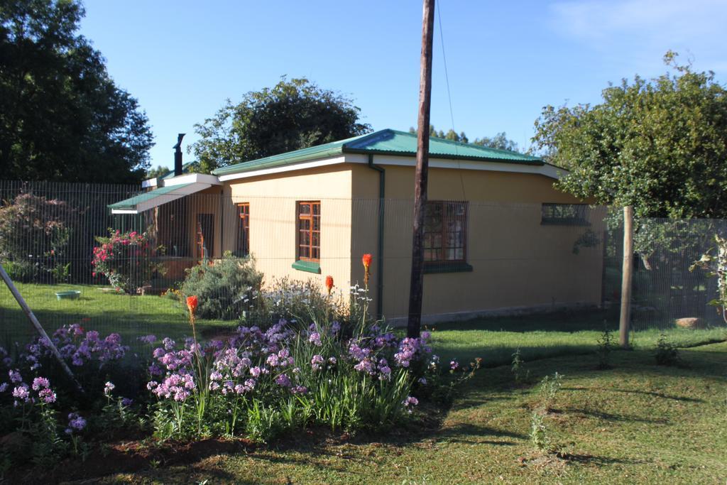 Cottage Suikerbekkie Даллструм Номер фото